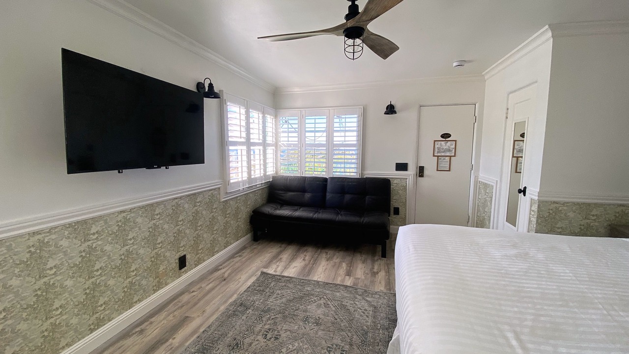 Photo of Bedroom in Golden Rectangle