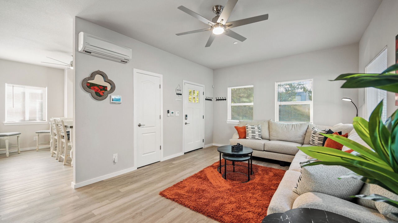 Photo of Livingroom in New Era Park