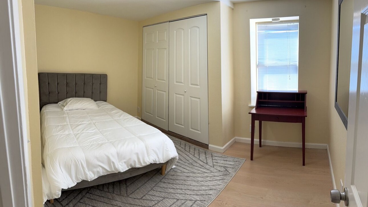 Photo of Bedroom in Dimond