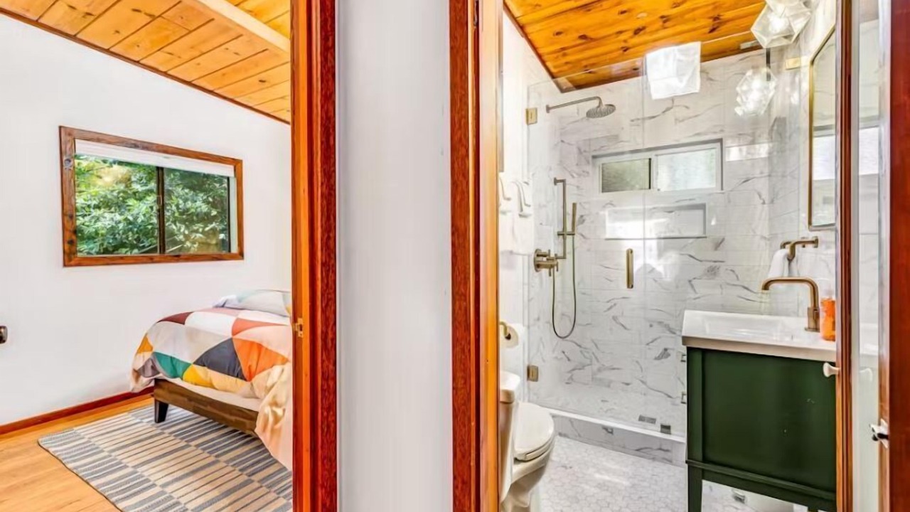 Photo of Bathroom in Cazadero