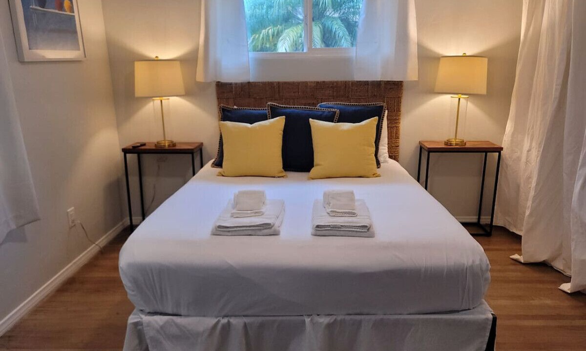 Photo of Bedroom in Sunset Cliffs