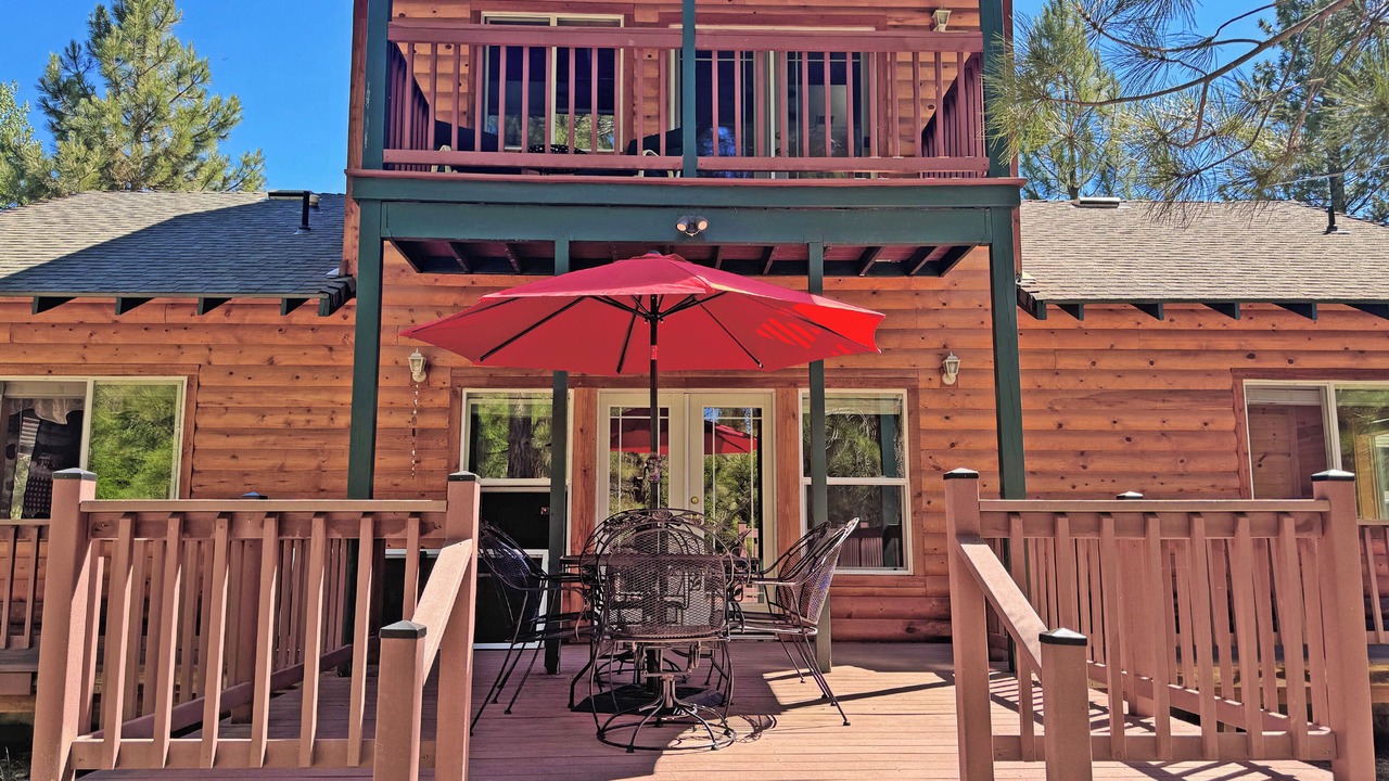 Photo of Bedroom in Shasta County