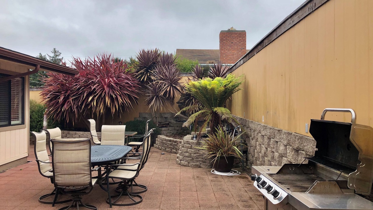 Photo of Outdoor in Humboldt Hill