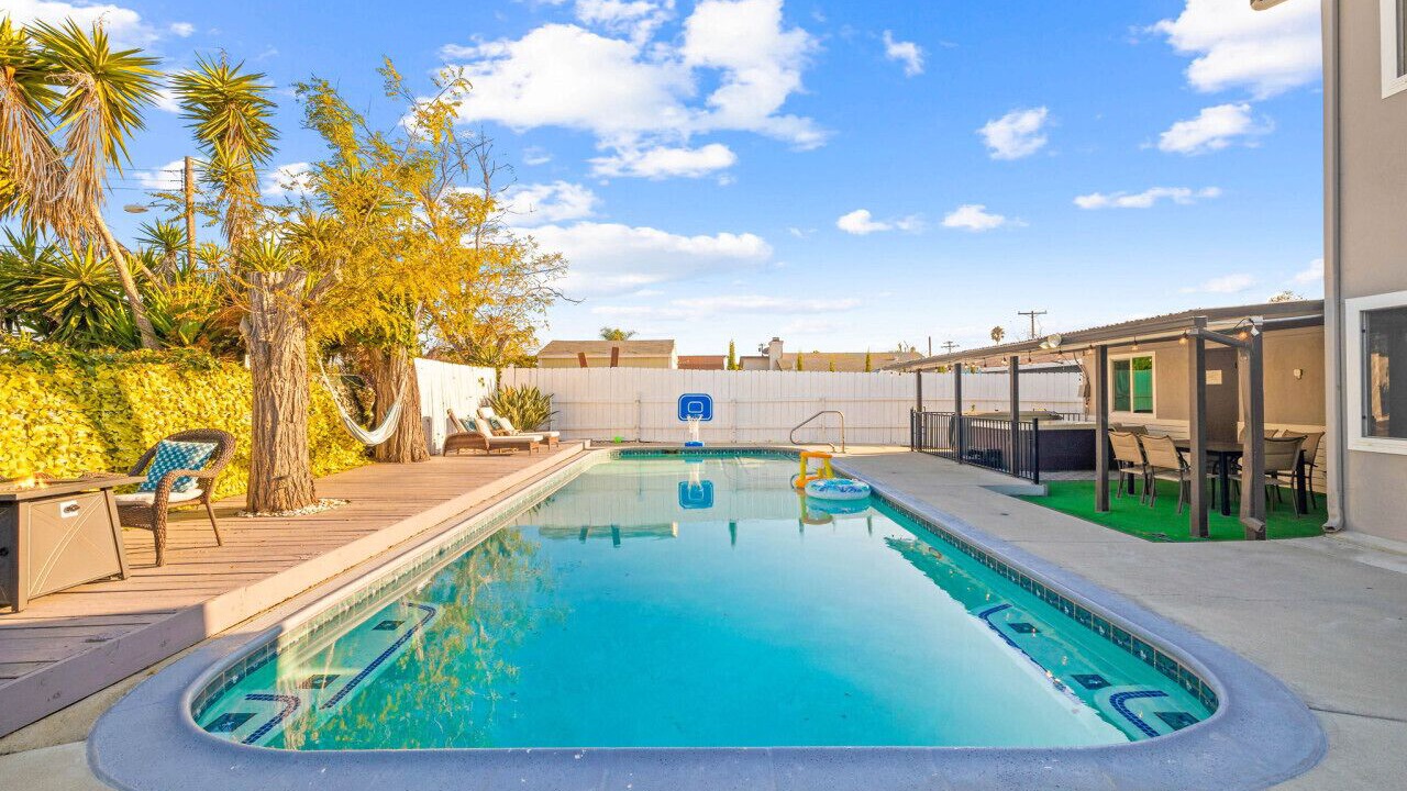 Photo of Outdoor in North Clairemont
