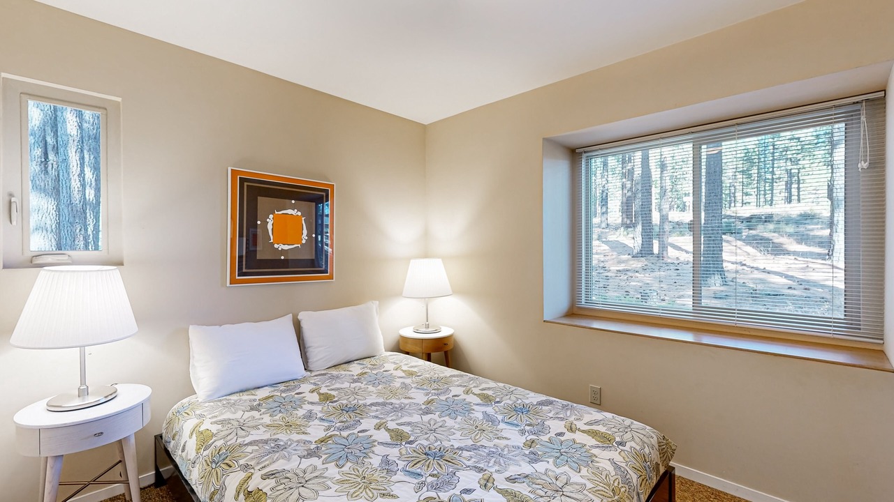 Photo of Bedroom in Black Bart
