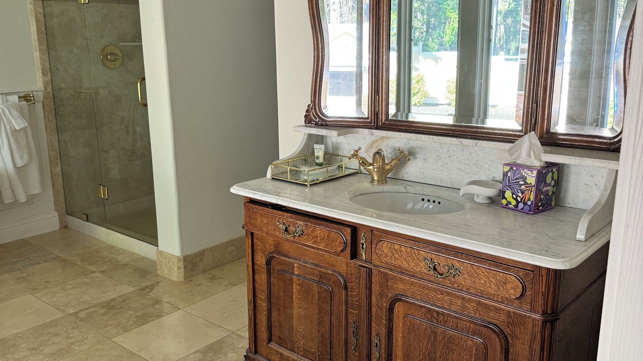 Photo of Bathroom in Apple Hill