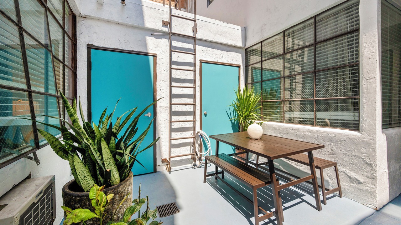 Photo of Outdoor in Cortez Hill