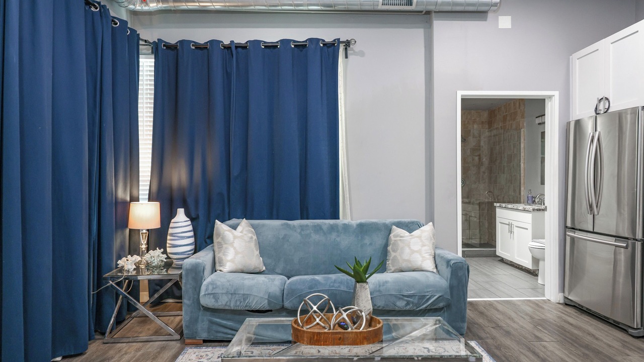 Photo of Livingroom in Cortez Hill