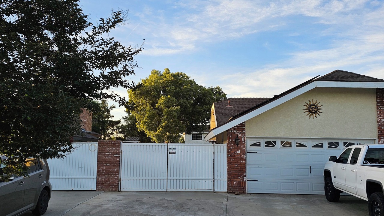 Photo of Outdoor in Rosedale