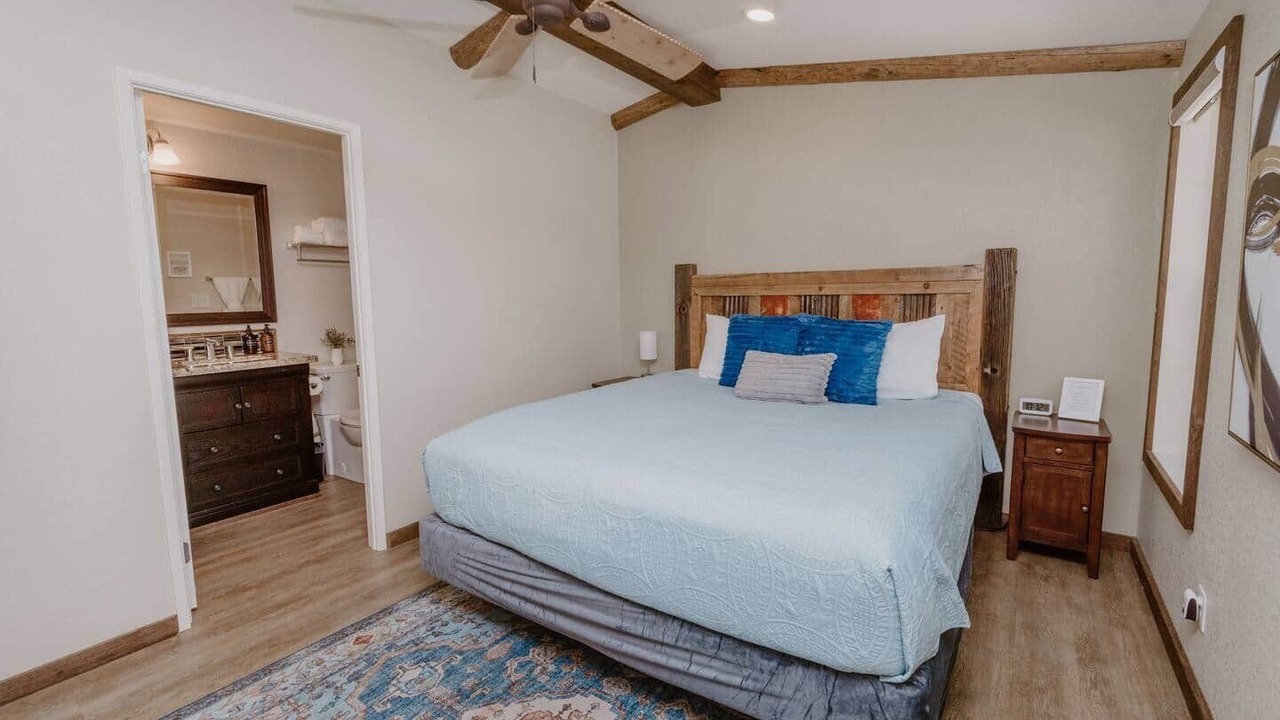 Photo of Bedroom in Big Bear Lake