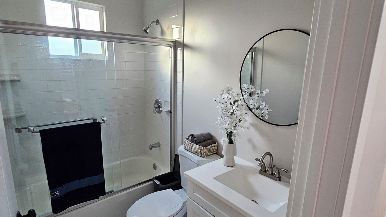 Photo of Bathroom in West Los Angeles