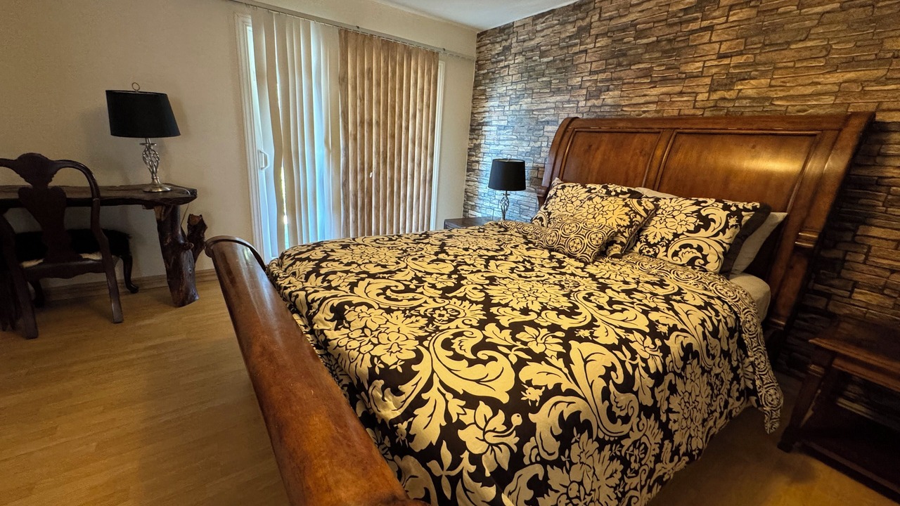 Photo of Bedroom in Rancho San Diego
