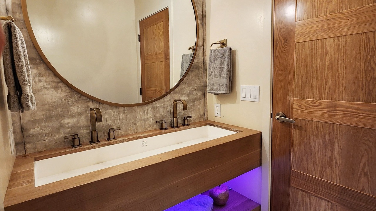 Photo of Bathroom in Tahoe Pines