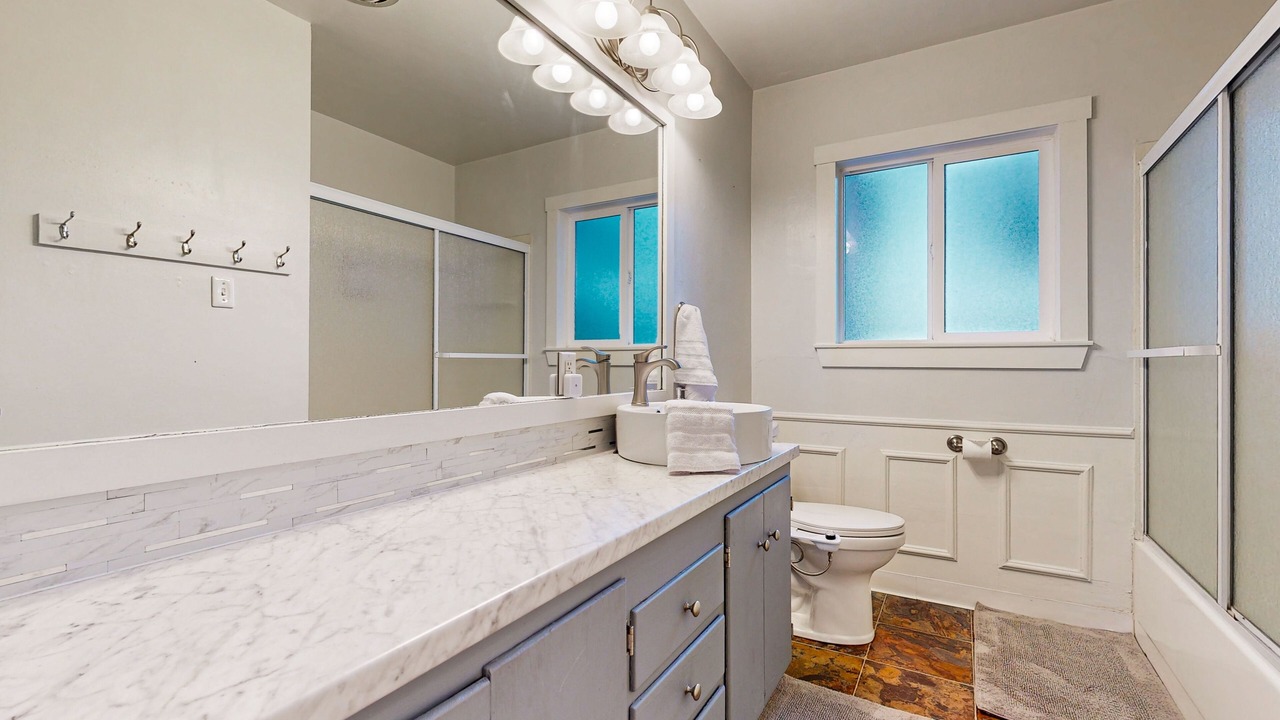 Photo of Bathroom in Jamestown