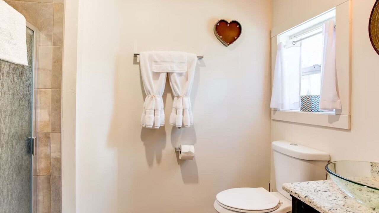 Photo of Bathroom in Mariposa