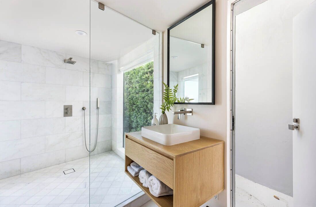Photo of Bathroom in Hollywood