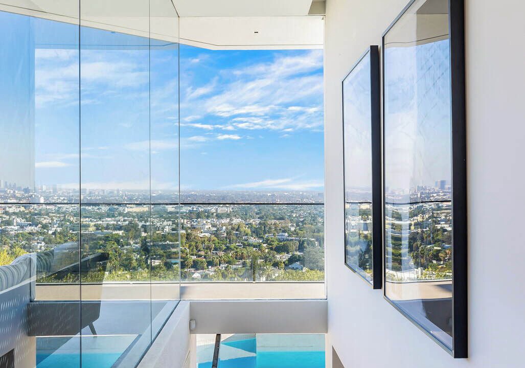 Photo of Outdoor in Hollywood