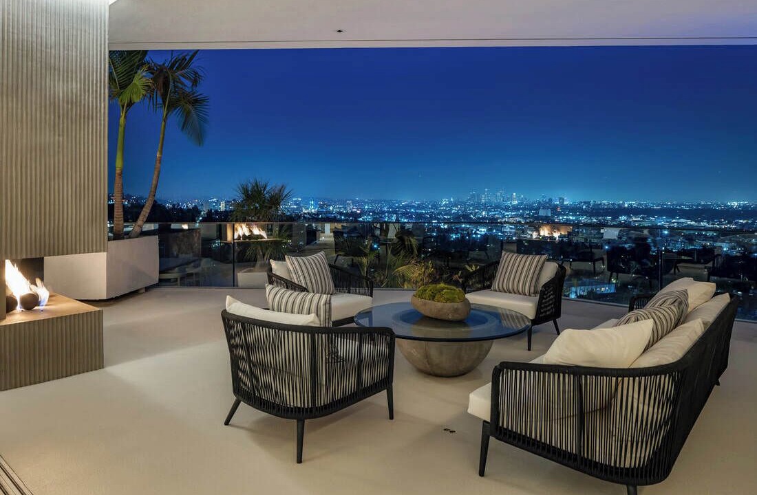 Photo of Patio Balcony in Hollywood