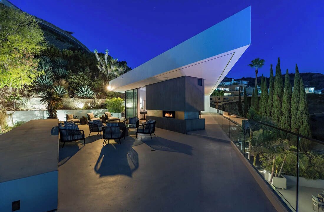Photo of Patio Balcony in Hollywood