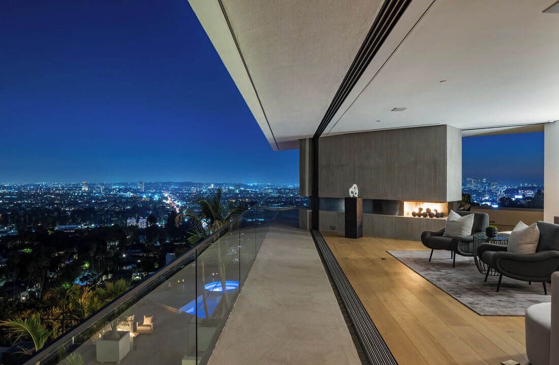 Photo of Patio Balcony in Hollywood