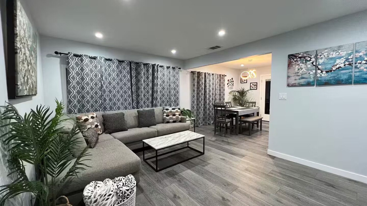 Photo of Livingroom in Clarkdale