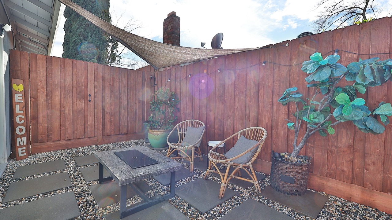 Photo of Patio Balcony in Northgate