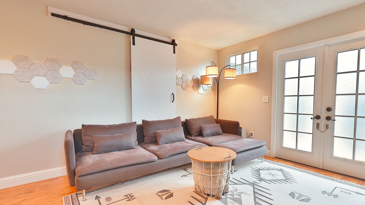 Photo of Livingroom in Northgate