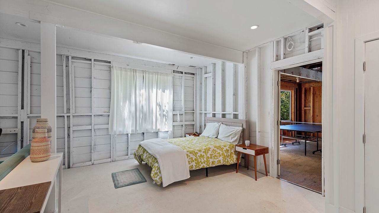 Photo of Bedroom in Guerneville