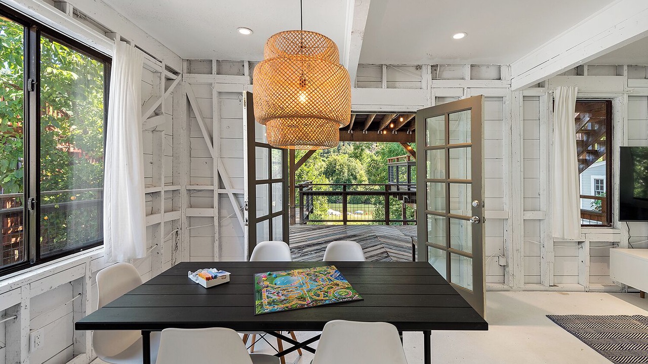 Photo of Bedroom in Guerneville