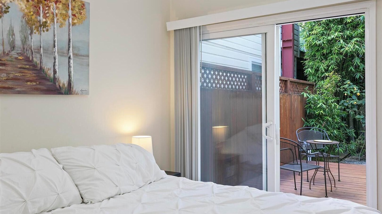 Photo of Bedroom in Dolores Heights