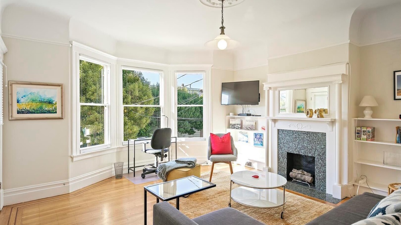 Photo of Livingroom in Dolores Heights