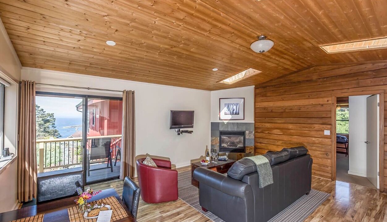 Photo of Livingroom in Little River