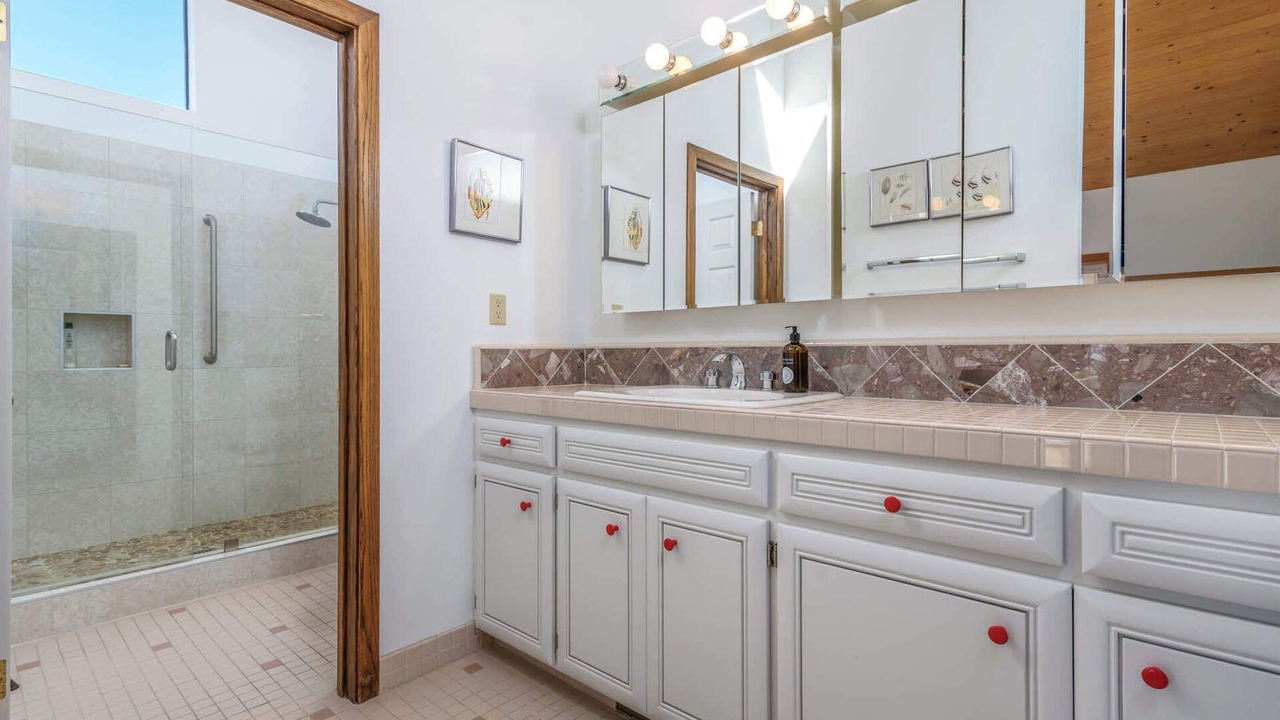 Photo of Bathroom in Sea Ranch