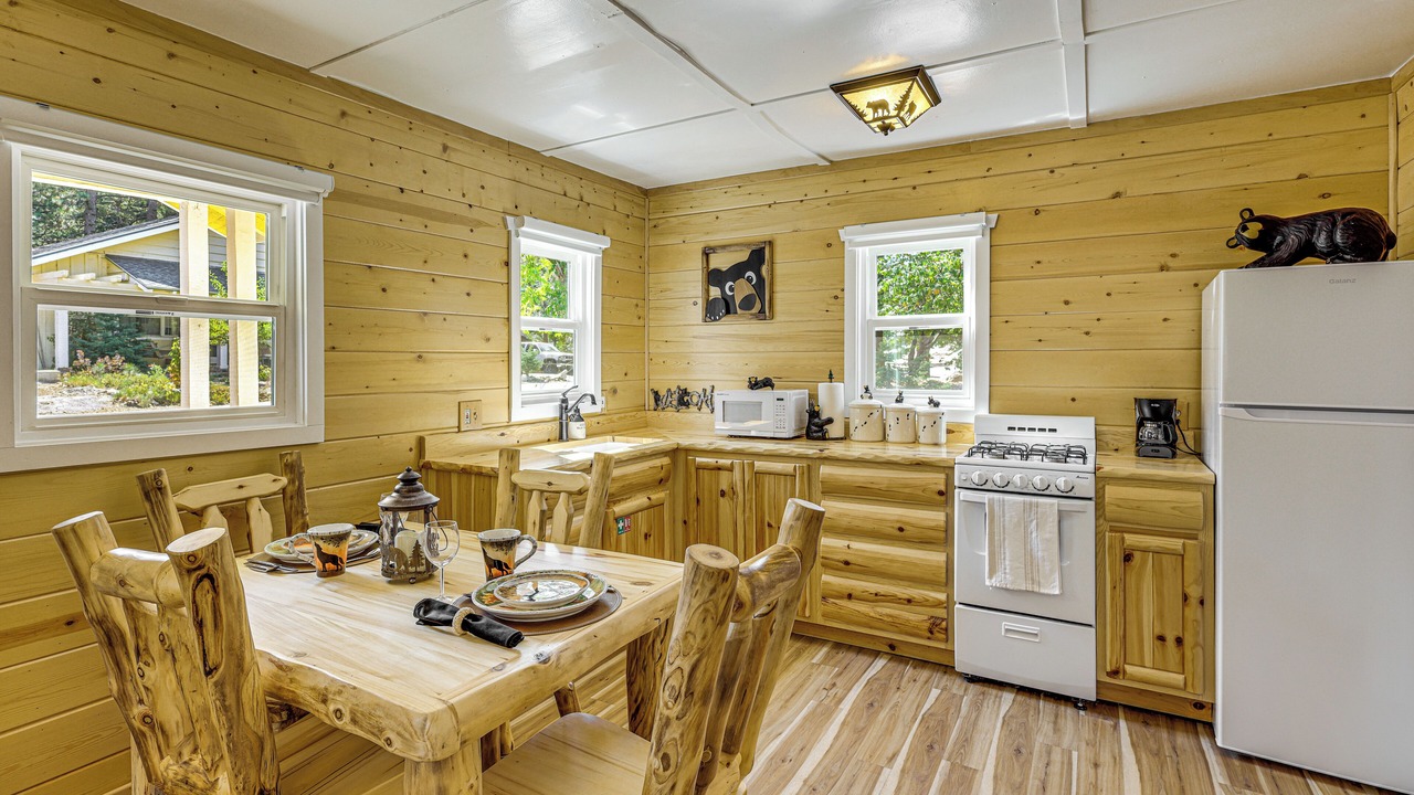 Photo of Kitchen in Green Valley Lake