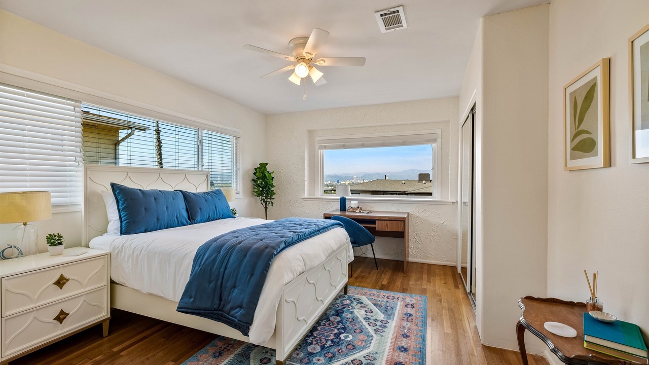 Photo of Bedroom in Ladera Heights