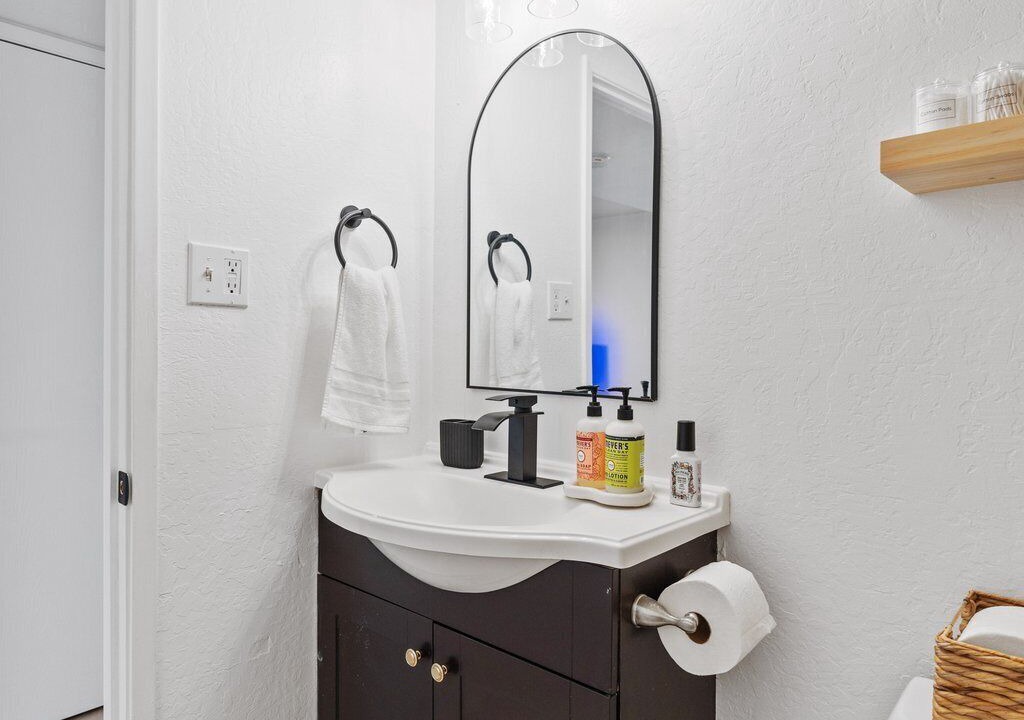 Photo of Bathroom in Mission Terrace