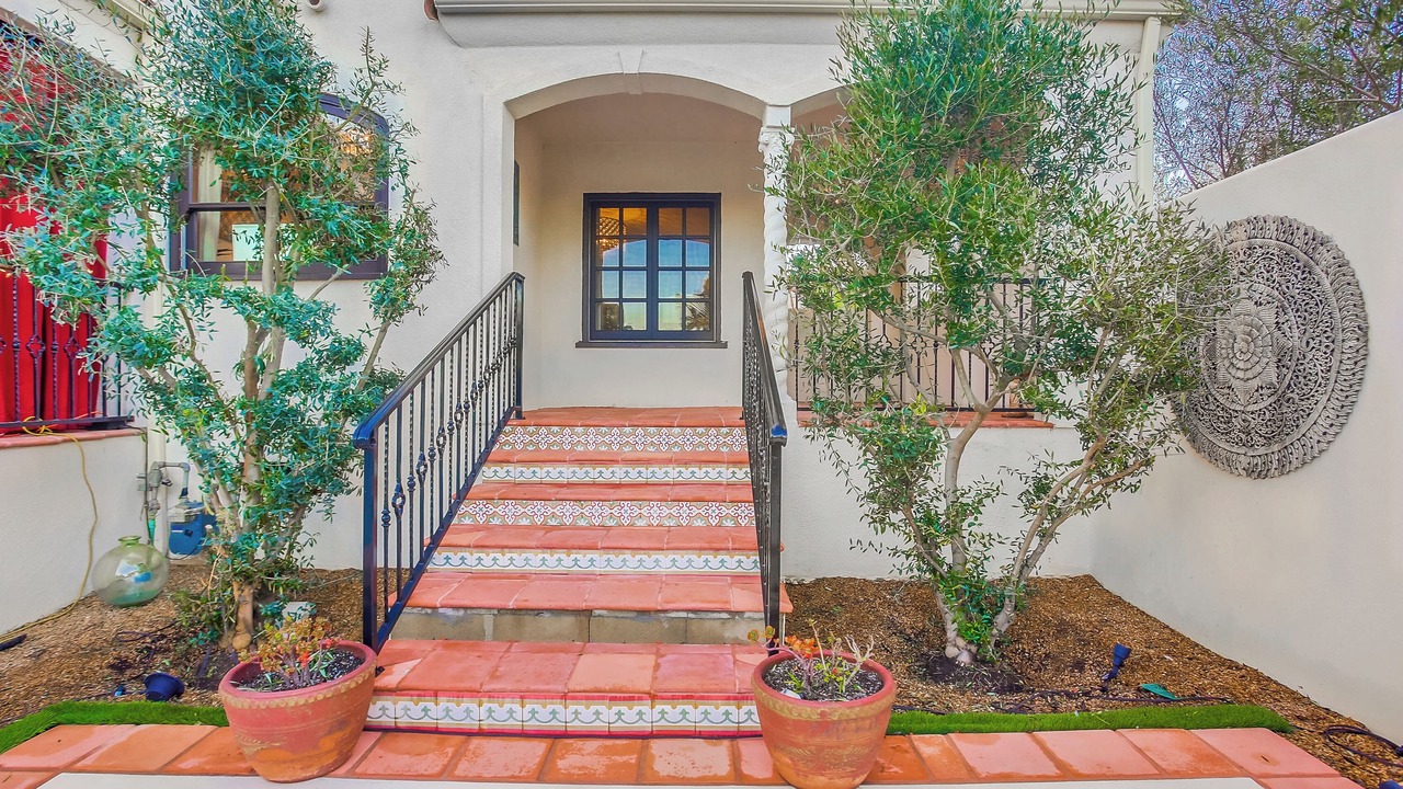 Photo of Outdoor in Loma Portal