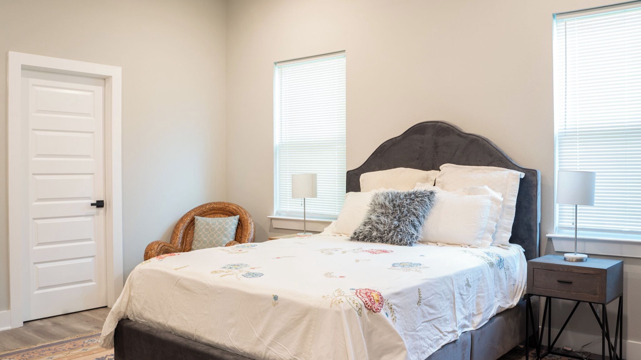 Photo of Bedroom in Kyle