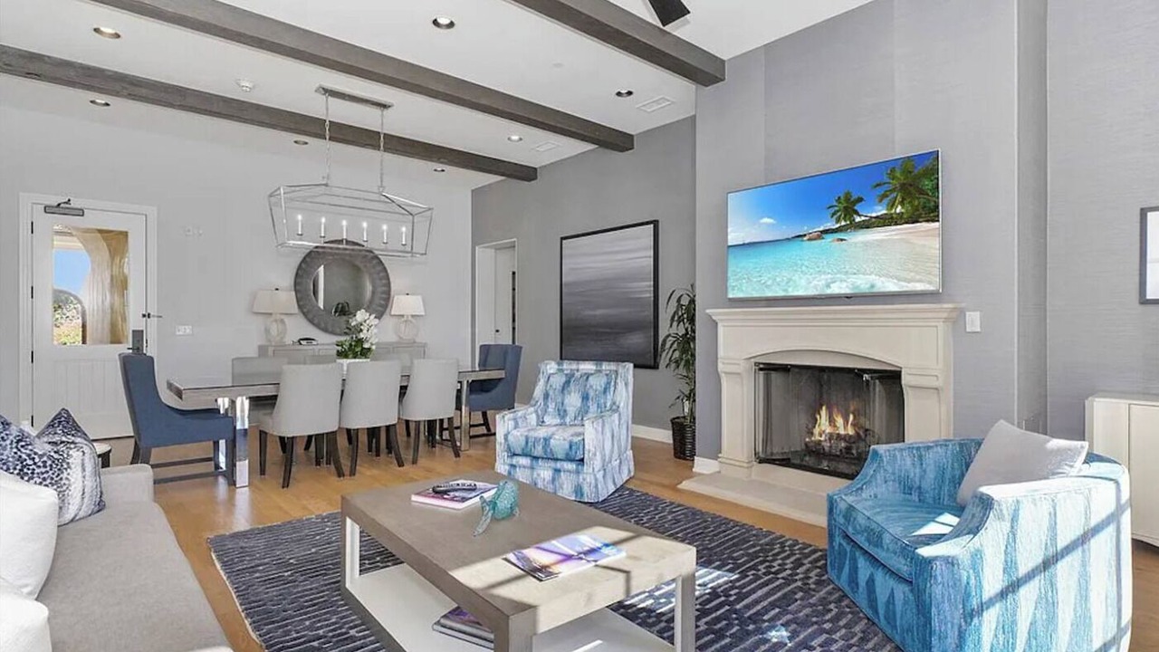 Photo of Livingroom in Rancho Palos Verdes