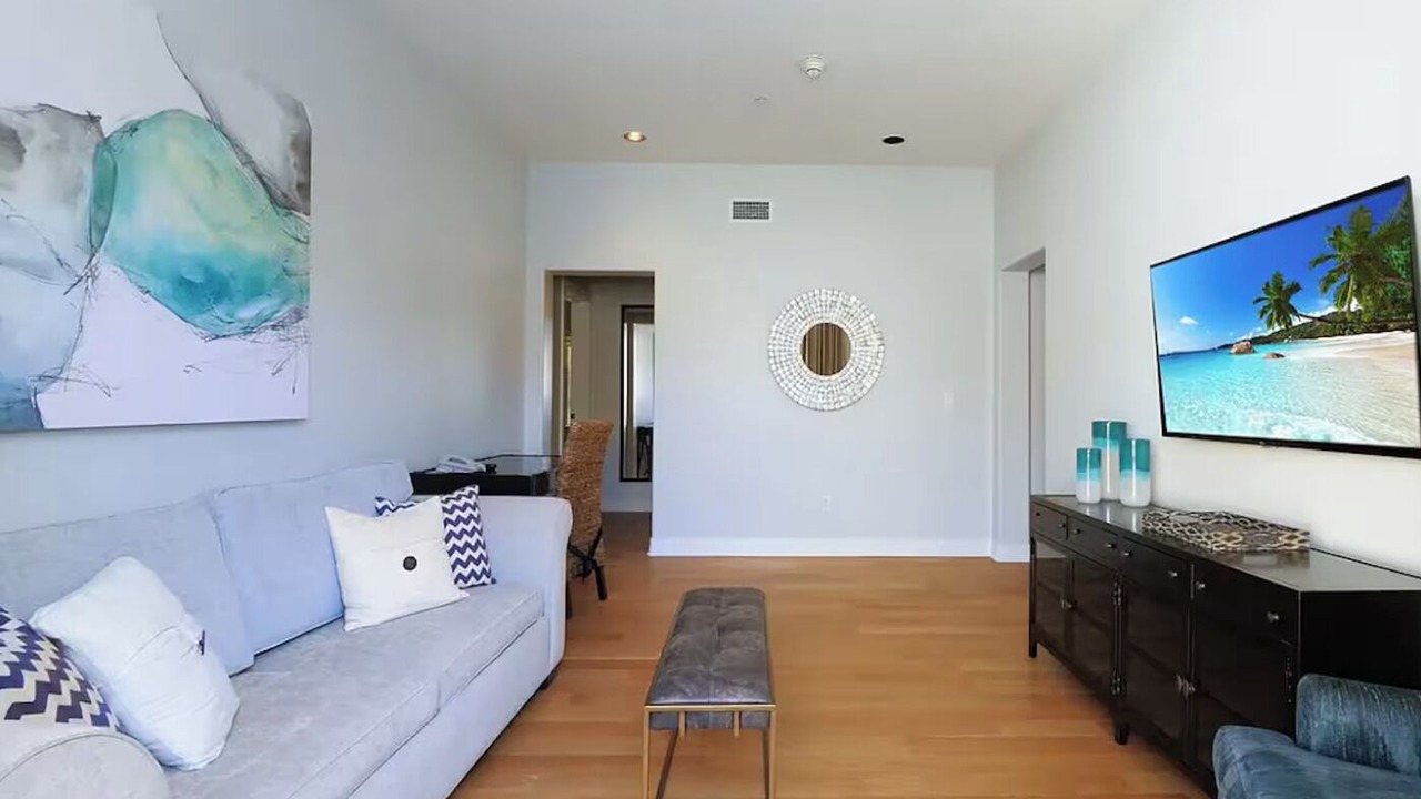Photo of Livingroom in Rancho Palos Verdes