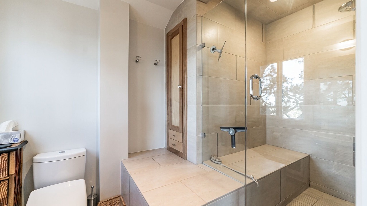 Photo of Bathroom in Shepherd Canyon