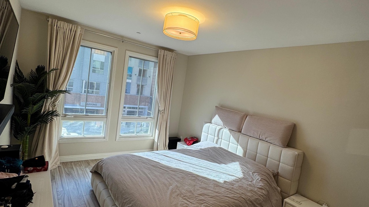 Photo of Bedroom in Downtown