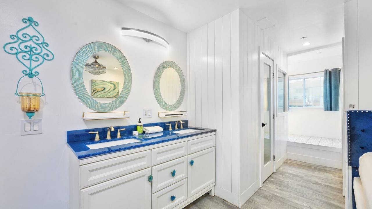 Photo of Bathroom in West Newport