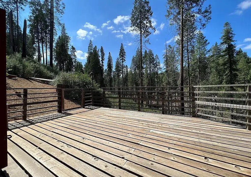 Photo of Patio Balcony in Mariposa