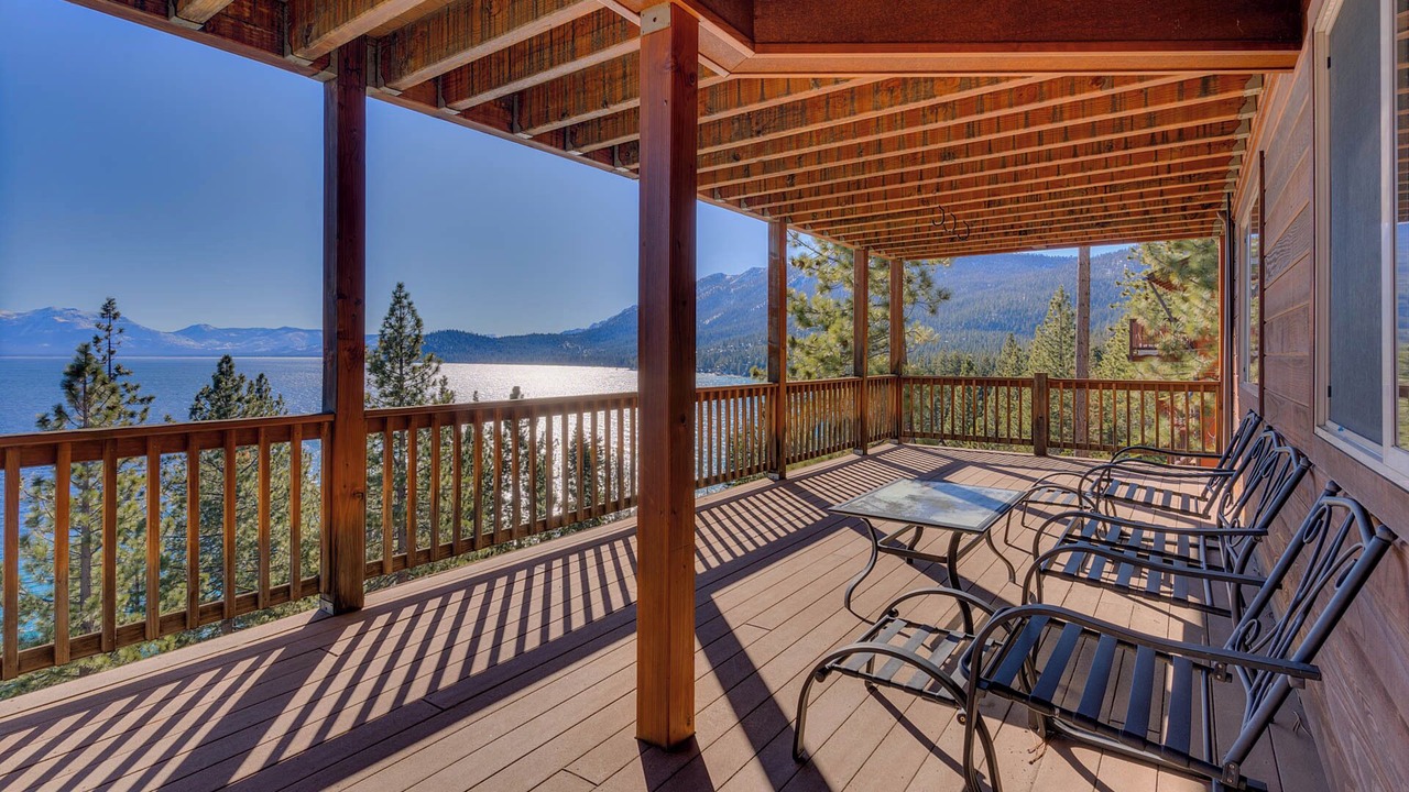 Photo of Patio Balcony in Meeks Bay