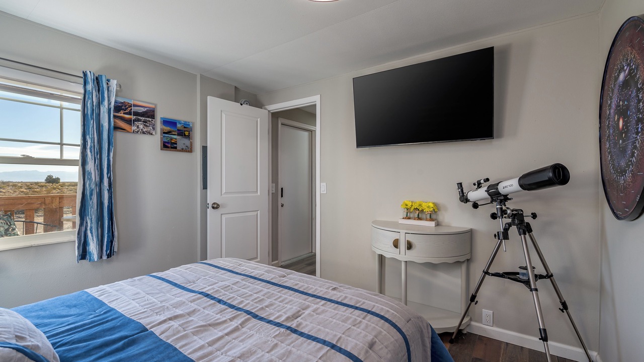 Photo of Bedroom in Mojave Desert