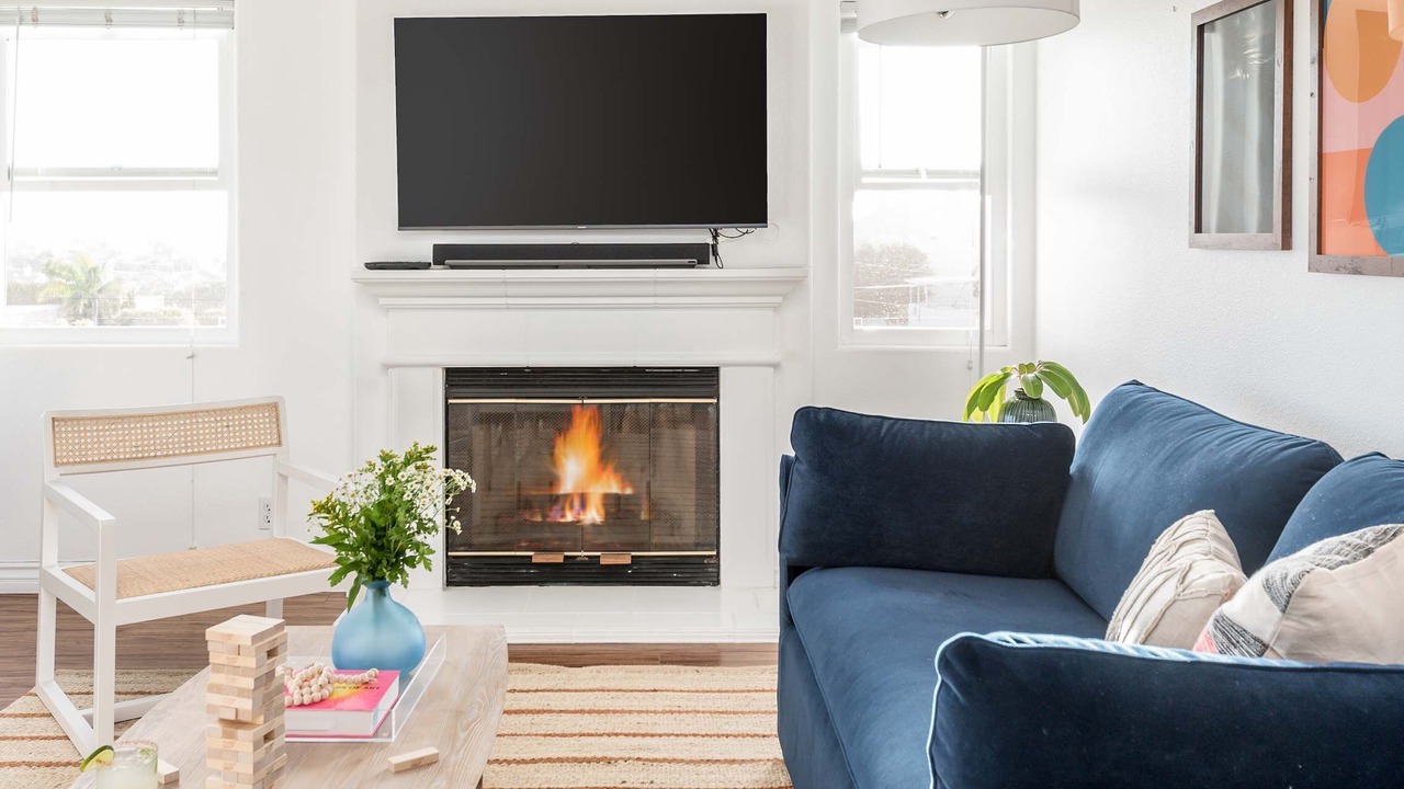 Photo of Livingroom in North Pacific Beach