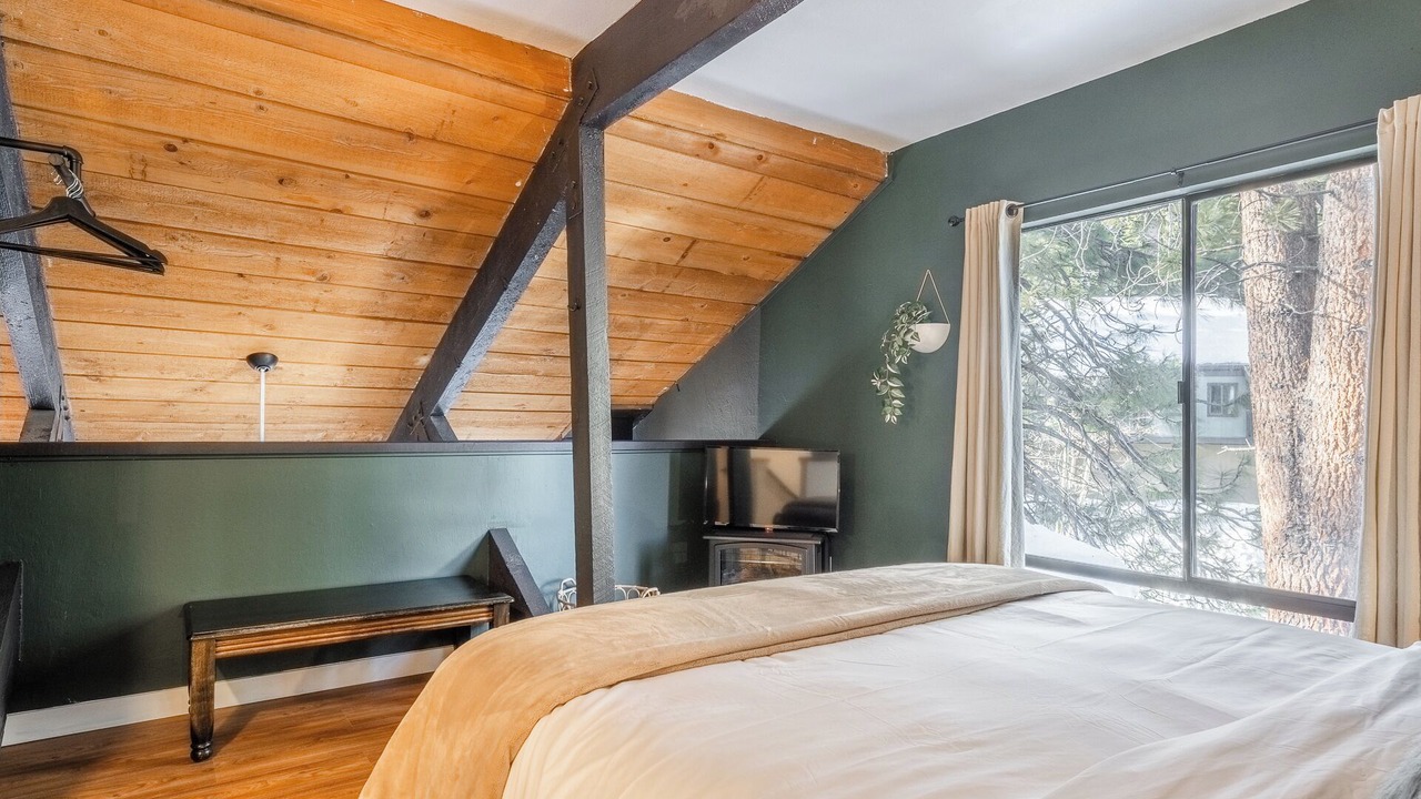 Photo of Bedroom in Woodwinds