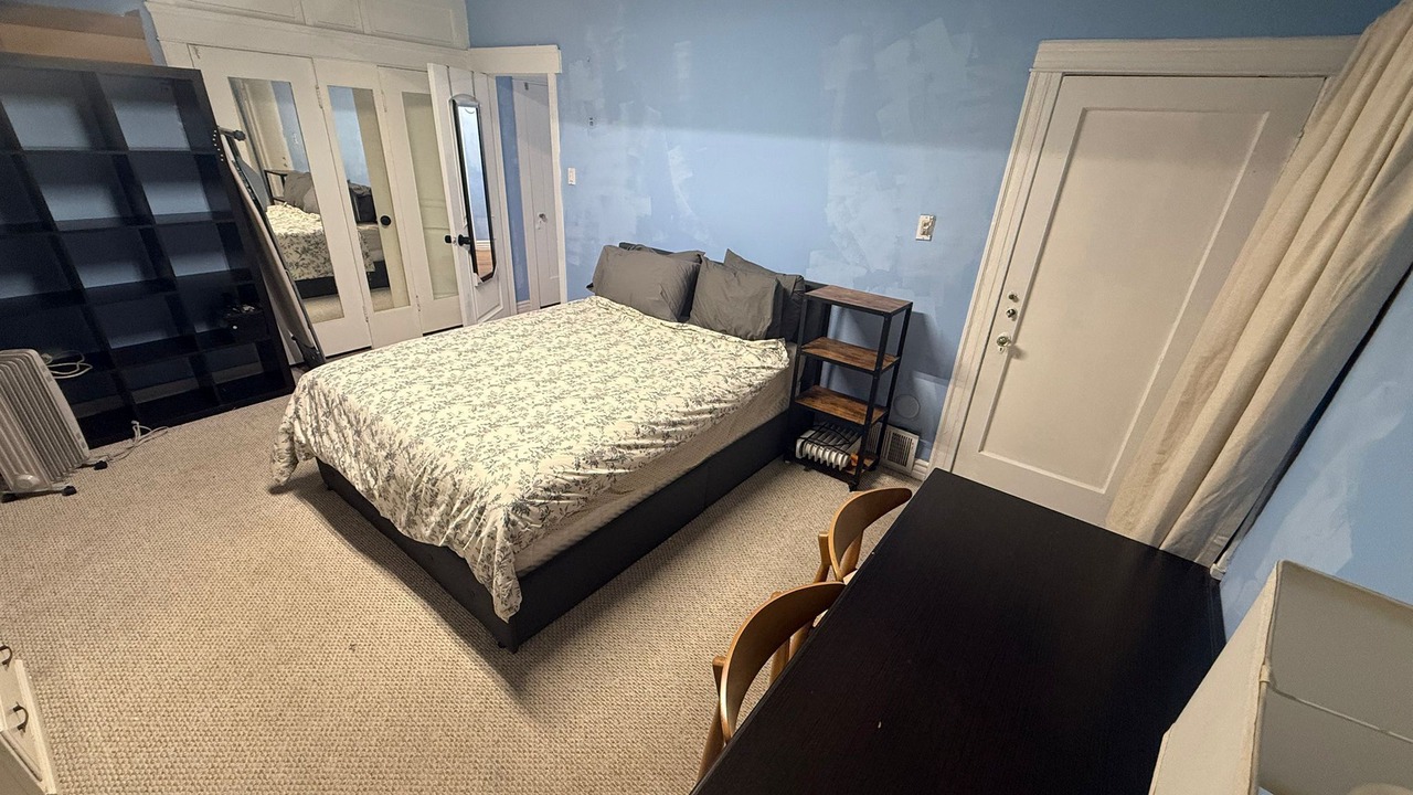 Photo of Bedroom in Larchmont