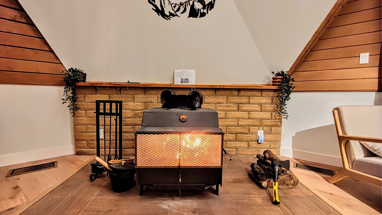 Photo of Livingroom in Yosemite Lakes